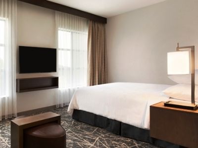 Embassy Brooks Base & Hotel 4*