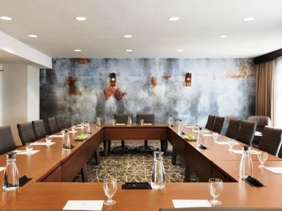 Embassy Brooks Base & Hotel San Antonio